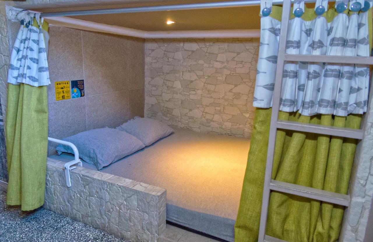 La Zona Hostel Сан-Сальвадор Экстерьер фото