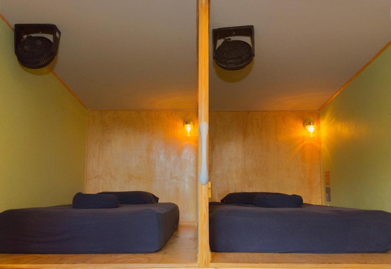 La Zona Hostel Сан-Сальвадор Экстерьер фото
